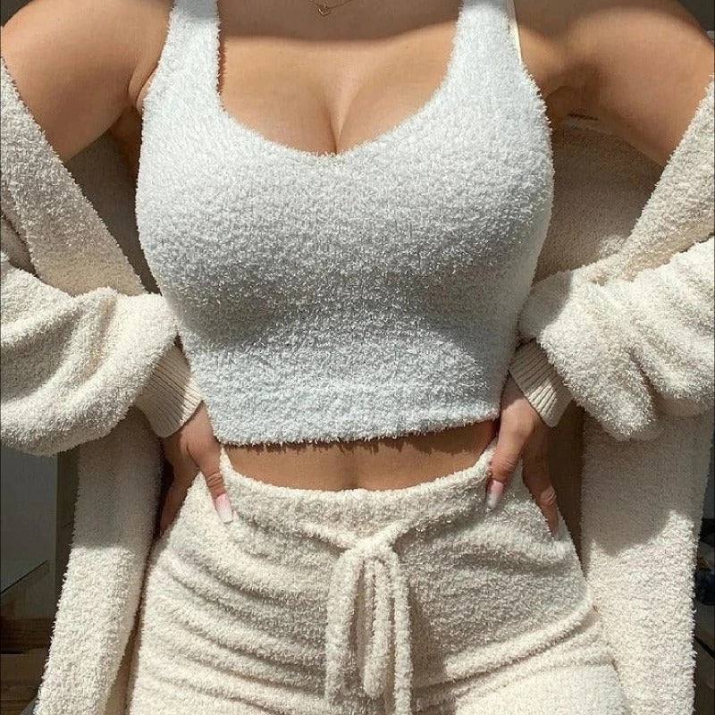 פיג'מת 3 חלקים מבית FLORENCE